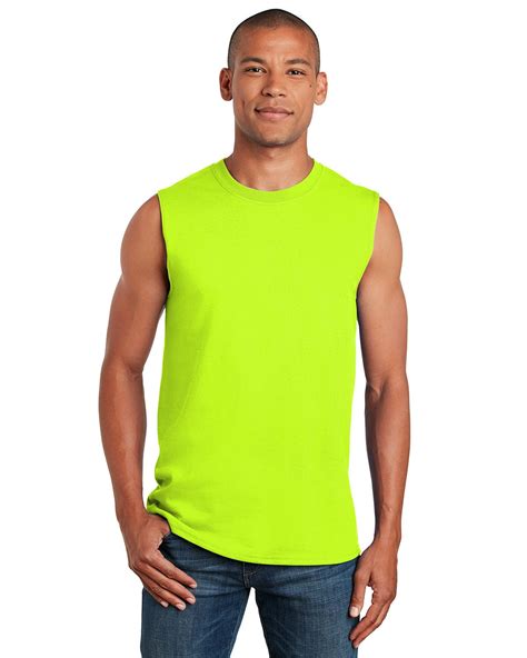 Shop the Latest Gildan T.